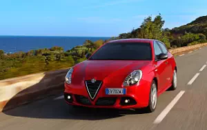   Alfa Romeo Giulietta Quadrifoglio Verde - 2014