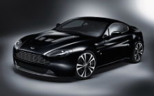   Aston Martin V12 Vantage Carbon Black Edition - 2010