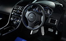   Aston Martin V8 Vantage S - 2011