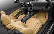   Audi R8 Spyder - 2009