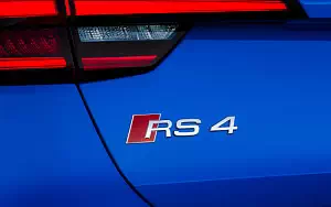 Обои автомобили Audi RS4 Avant - 2017