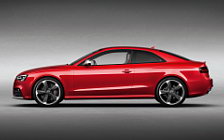   Audi RS5 - 2011