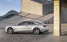   Audi S5 Coupe - 2011