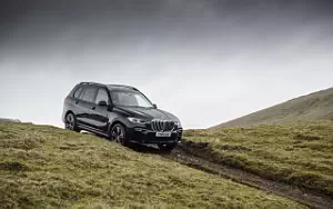   BMW X7 xDrive30d M Sport UK-spec - 2019