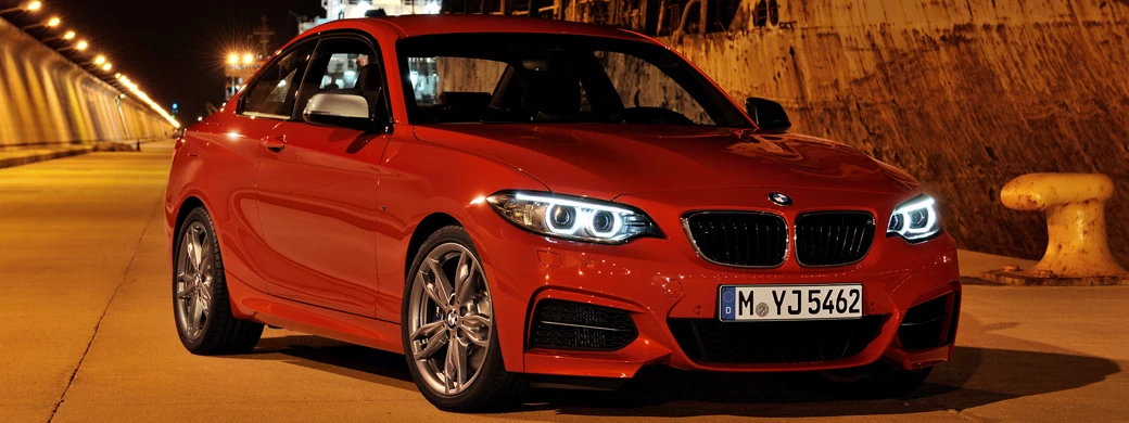   BMW M235i Coupe - 2013 - Car wallpapers
