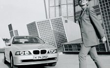   BMW 5-series - 2001