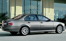   BMW 5-series - 2002