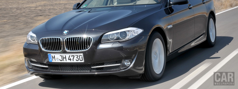   BMW 528i Touring - 2011 - Car wallpapers