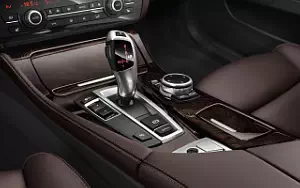   BMW 550i Touring Luxury Line- 2013