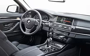 Обои автомобили BMW 520d Touring - 2014