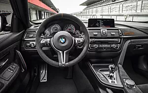   BMW M4 GTS - 2009
