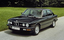   BMW M5 E28