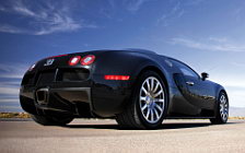   Bugatti Veyron Black - 2008