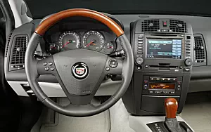  Cadillac CTS - 2004