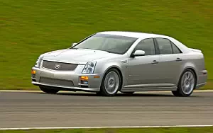   Cadillac STS-V - 2008