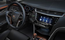   Cadillac XTS - 2013