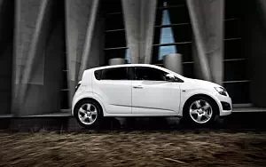   Chevrolet Aveo - 2011