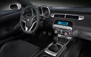   Chevrolet Camaro Z28 - 2013