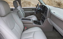   Chevrolet Suburban Z71 - 2003
