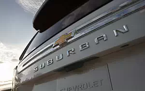   Chevrolet Suburban - 2020
