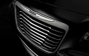   Chrysler 300C John Varvatos Limited Edition - 2013