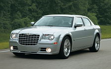   Chrysler 300C SRT8 - 2005