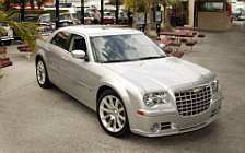   Chrysler 300C SRT8 - 2005