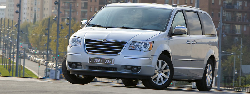   - Chrysler Grand Voyager Limited - Car wallpapers