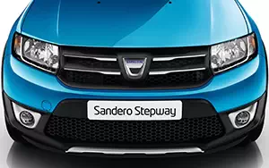   Dacia Sandero Stepway - 2012