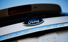   Ford Explorer Limited - 2011