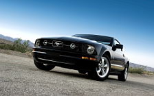   Ford Mustang V6 Pony Package - 2008