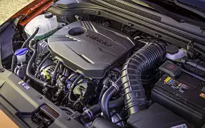   Hyundai Veloster Turbo R-Spec US-spec - 2018