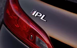   Infiniti IPL G37 Convertible - 2013
