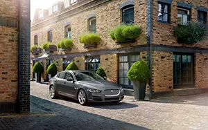   Jaguar XE Portfolio - 2015