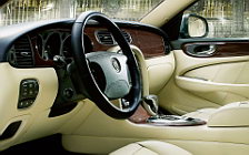   Jaguar XJ Portfolio - 2009
