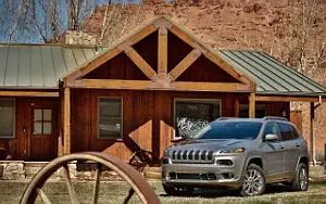   Jeep Cherokee Overland - 2017