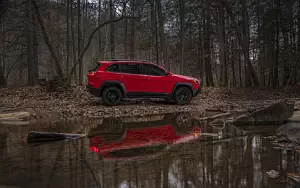   Jeep Cherokee Trailhawk - 2018