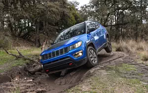   Jeep Compass Trailhawk - 2017