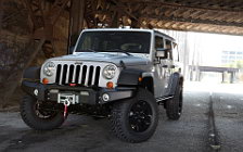   Jeep Wrangler Unlimited Call of Duty MW3 Special Edition - 2012