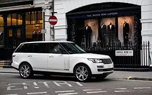   Range Rover Autobiography Black Long Wheelbase UK-spec - 2014