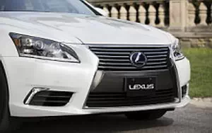   Lexus LS 600h L CA-spec - 2013