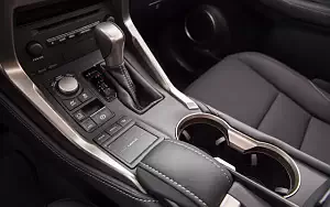   Lexus NX 300h CA-spec - 2014