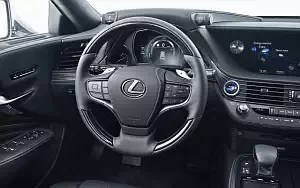   Lexus LS 500h AWD (Sonic White) - 2017