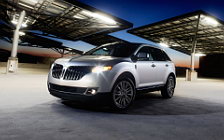   Lincoln MKX - 2011