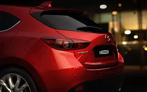   Mazda 3 Hatchback - 2013