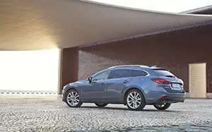   Mazda 6 Wagon - 2013