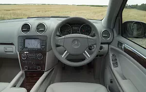   Mercedes-Benz GL500 UK-spec - 2006