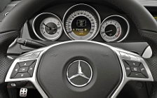   Mercedes-Benz C250 Coupe US-spec - 2012