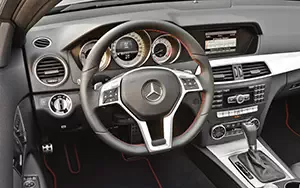   Mercedes-Benz C250 Coupe Sport US-spec - 2013