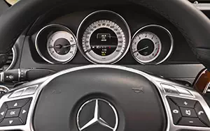   Mercedes-Benz C350 Coupe US-spec - 2013